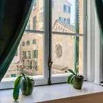 Joivy Superb Flat Near Christopher Columbus\' House