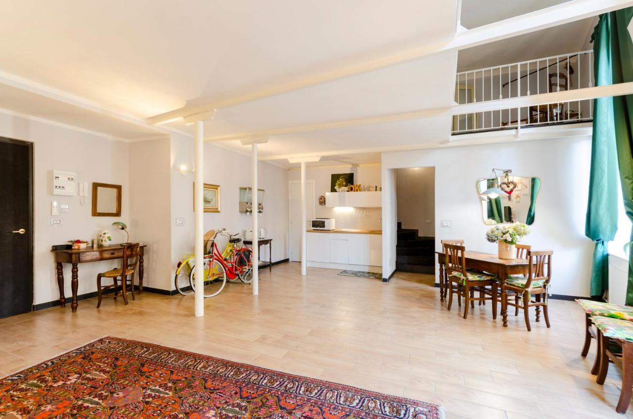 Appartamento Joivy Superb Flat Near Christopher Columbus' House Genova